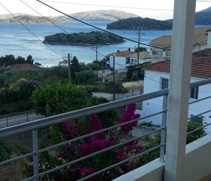 Lefkada ' Nikol ' amazing view appartments in Nydri