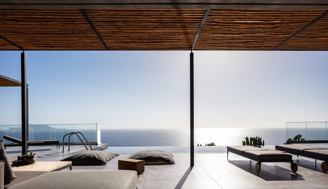 Luxe Coastal Escape with Sea Views - Heated private pool, close to the beach! in Rethymno