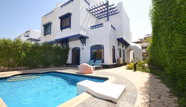 Luxury 4 Bedroom Villa for Rent in Amaros in Hurghada