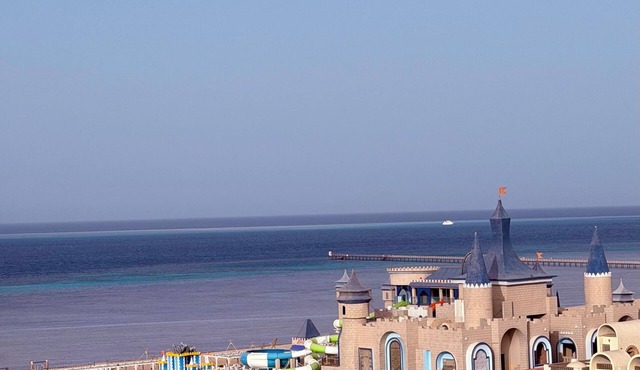 Luxury Beachfront Studio Foreigners Only in Hurghada