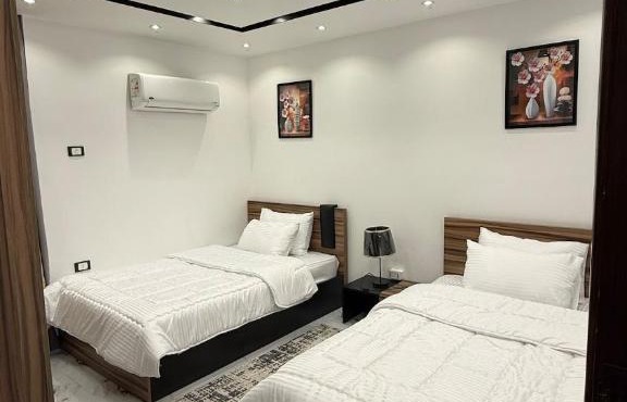 Luxury hotel apartment in Mohandessin, Al-Batal Ahmed Abdulaziz Street in Cairo