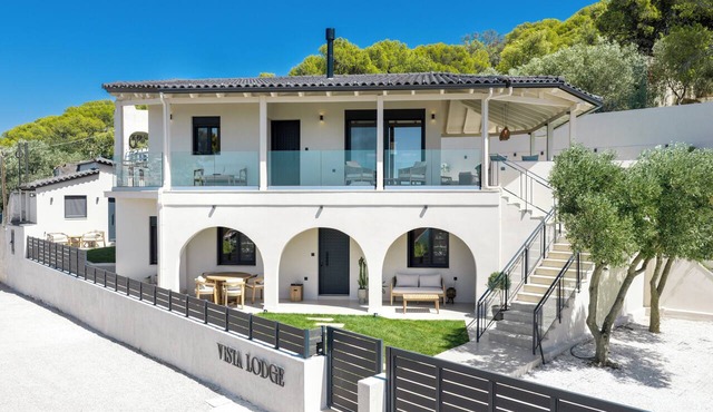 Luxury Villa in Anavyssos, Athens Riviera | Pool, Ocean Views, Near the Beach in Anavissos