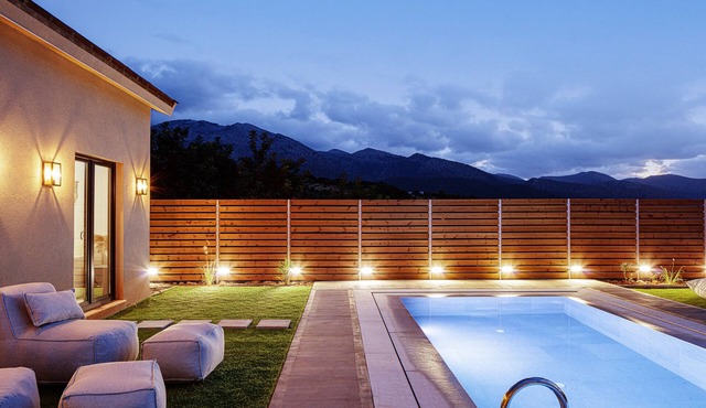 Luxury villa with private pool, for families seeking nature's tranquil escape in Sisi