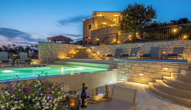 Maria's panoramic seaview Villa in Chania