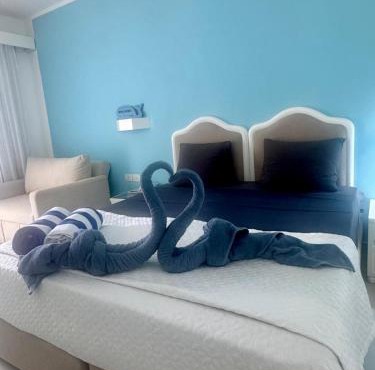 MDS Coral Bay Pearl Sea View Resort