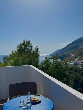 Mesohori studios in Sfakia