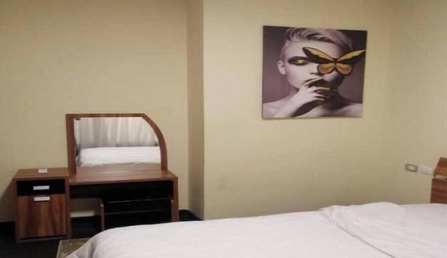 Modern 2BR Apartment with Private Garden | Prime Location Opposite AUC in Cairo Governorate