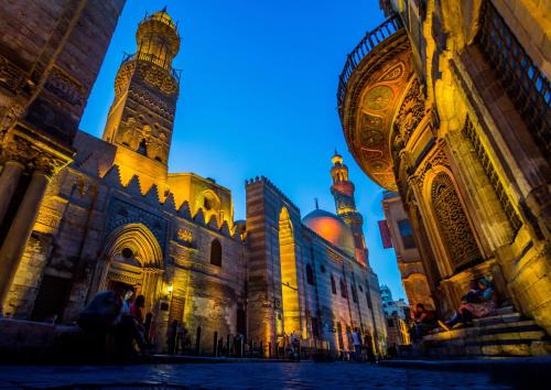 Mohamed's Apartment in the Heart of Historic Cairo, Al-Muizz Street, Downtown