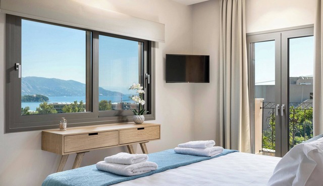 Onore Sea view suite | Dasia in Dassia