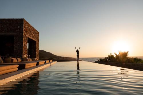 Ormus Villa - Beachfront Sanctuary Blending with Earth, Sun & Sea by etouri in Panormos Rethymno