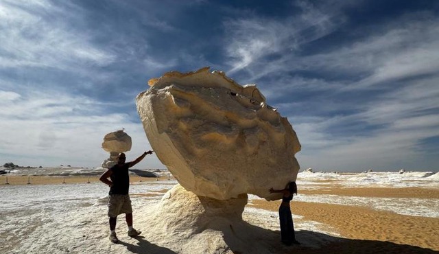 Overnight camping white desert in Bawiti