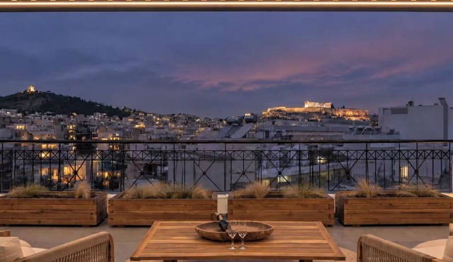 Parthenon dream, breathtaking views with free parking in Αθήνα