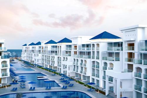 Pickalbatros Blu Spa Resort - Adults Friendly 16 Years Plus- Ultra All-Inclusive in Hurghada