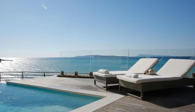 Pictures Suites in Agios Stefanos