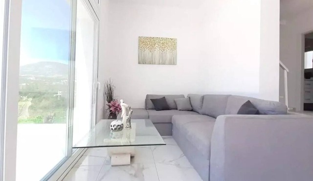 Private villa with swimming pool 5' from beach ⛱ in Argostoli