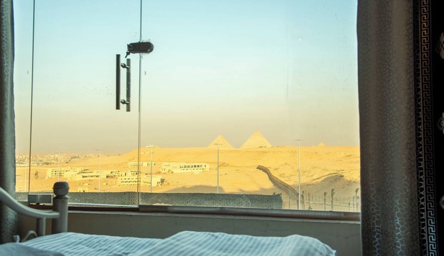 Pyramita Hotel in Giza