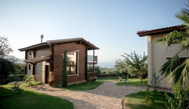 R 3044 Villa Evron with Sea View Pool & Private Sauna WITH Central Heating, Private Sauna & Sofa Be in Loukissia