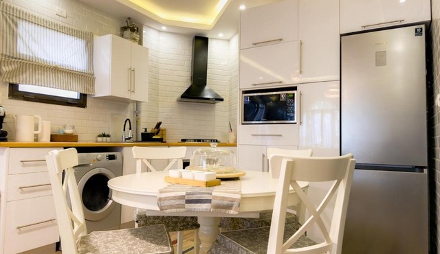 Rehab Luxury khan with garden oasis in Cairo