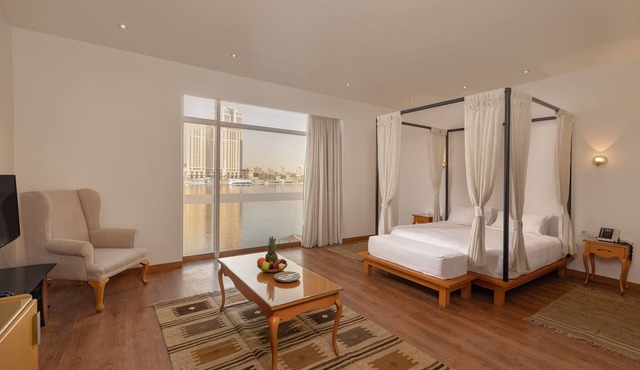 Riverside Hotel in Cairo