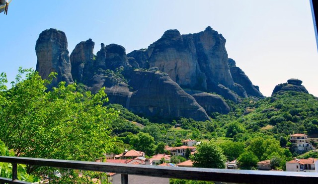 Rocky Coast-Amazing View Of Meteora in Kalampáka