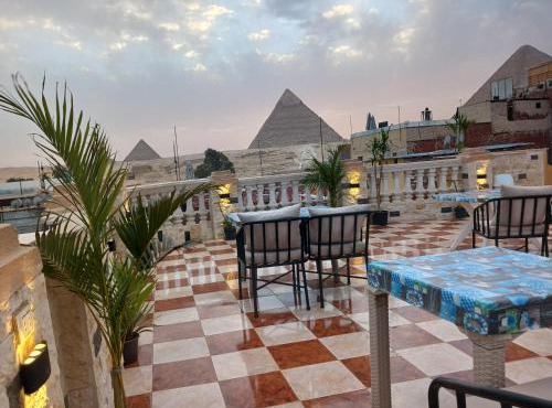 Royal pyramids guesthouse
