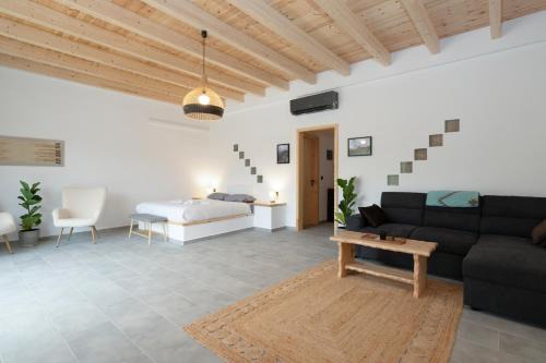 Sage Suite in Paránimfoi
