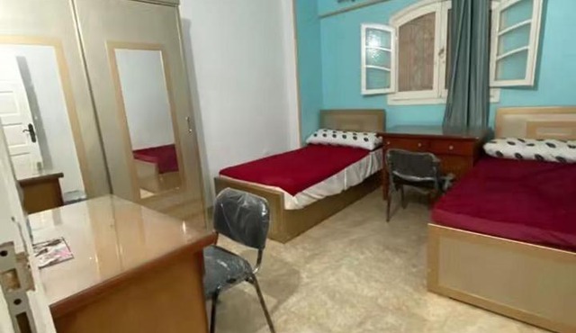 Salem apartment in Alexandria