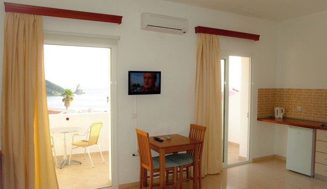 Sea view studio in Άγιος Γόρδιος