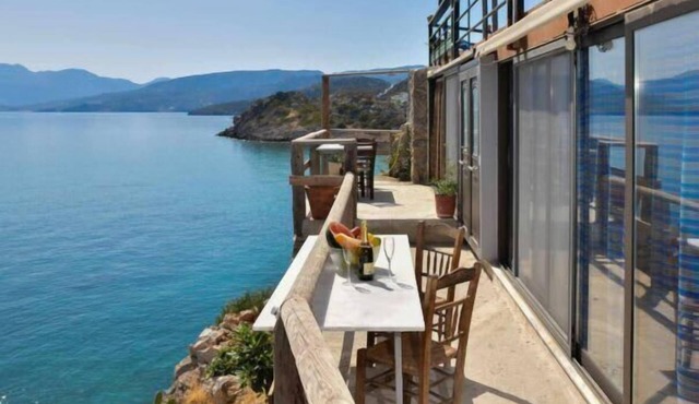 Seaside Ntounas Apartments - Ammoudara Triple Gem in Ammoudara