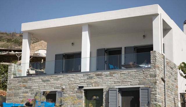 Seaview Villa Only 100 meters from the beach and with ulimited sea view. in Ευβοια