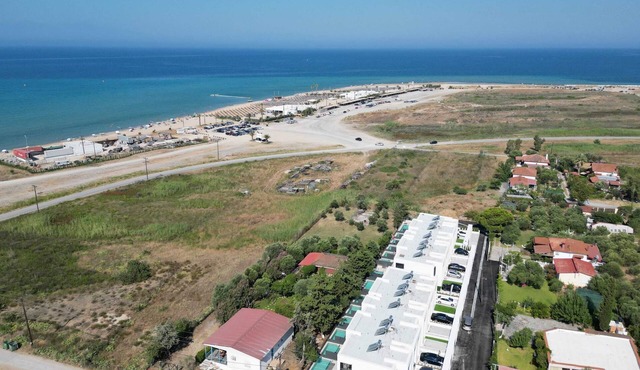 serene villas halkidiki - Cfront private pool in Kallikrateia