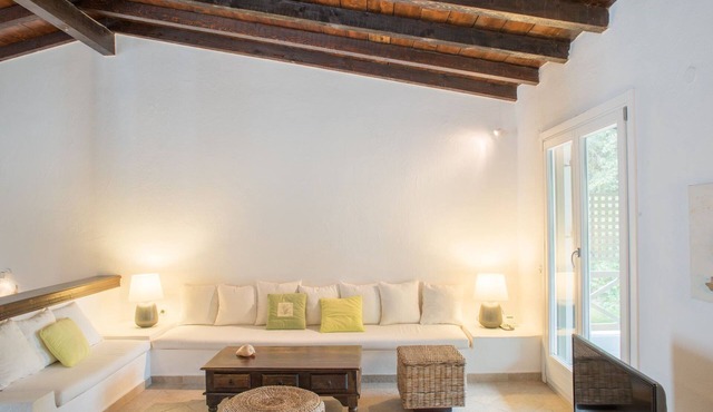 Skiathos Luxury Villa | 2 Bedroom Villa Dyo | Vromolimnos in Skiathos