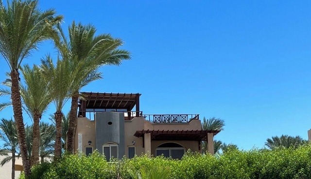 Spacious Resort Beach Villa with Private Pool Nabq in South Sinai Governorate