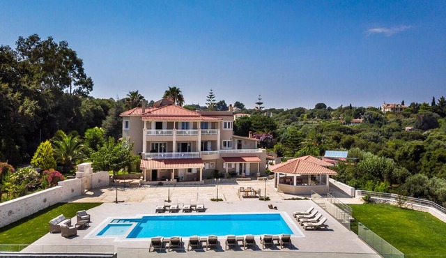 Spartia Wine Estate - Eight Bedroom Villa, Sleeps 18 in Ionian Islands