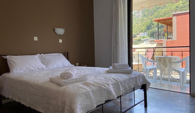 Studios Ioannou Parga in Parga