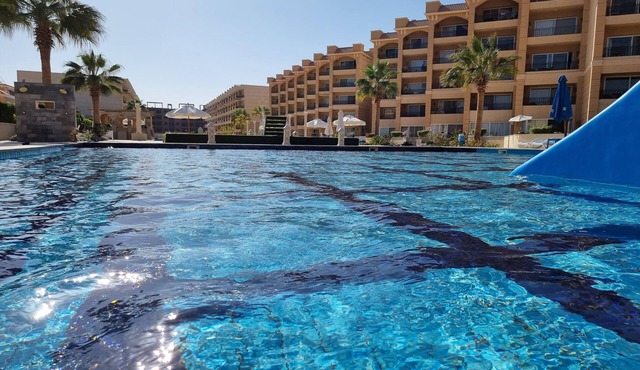 Stunning New 2-Bed Apartment near El Gouna