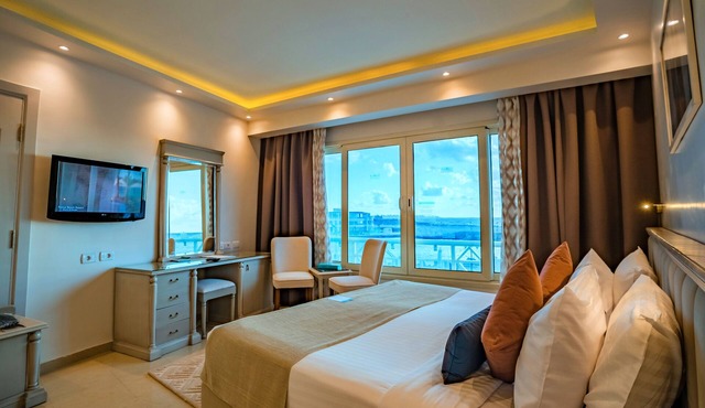 SUNRISE Alex Avenue Hotel in Alexandria