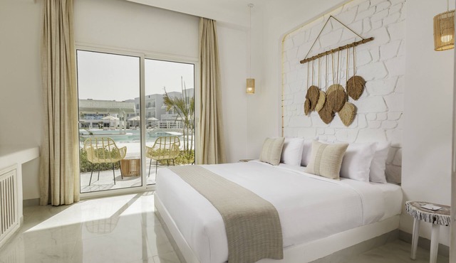 Tanoak Resort in Ataqah