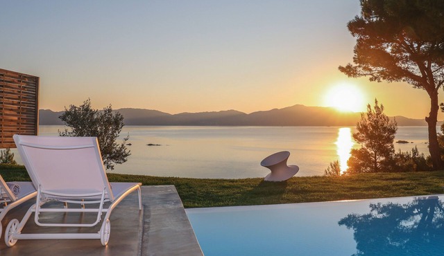Thalasses Villas Skiathos Villa Iioni 4 People Villa Beachfront in Skiathos