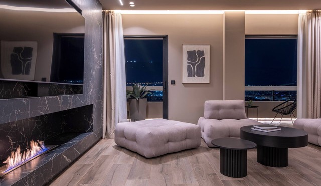 The HostMaster Skyline Tower View Suite in Athina