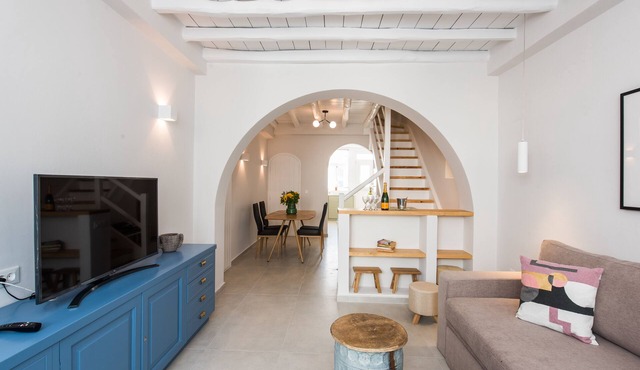 The Mykonos Bougainvillea Townhouse in Mikonos