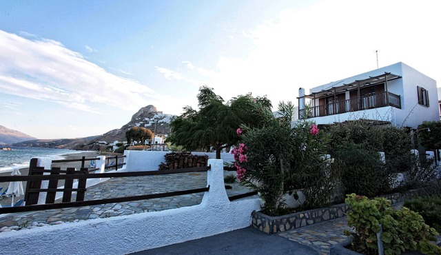 "TheaHouse In Skyros" in Skyros