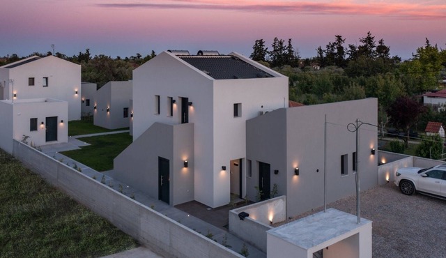 TheaSea Villa with cooling and heated floor in Nea Propontida