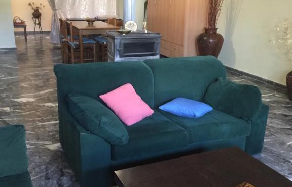 Tinou & Rodou Studios in Chalcis