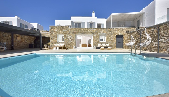 Tohu Villa 2 ,3BR with Private pool! in Mykonos