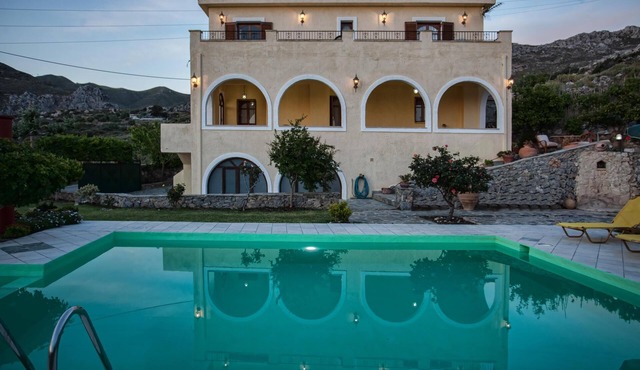 Traditional Villa with Sea & Mountain View - Including tours to our private farm in Rethymno