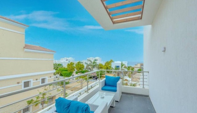 unique villa with heated pool and Spa in Red Sea Governorate