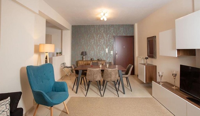 V Luxury Apartment 2 in Ioannina