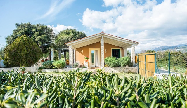 Villa Aelia - A Peaceful And Private Place in Περατάτα