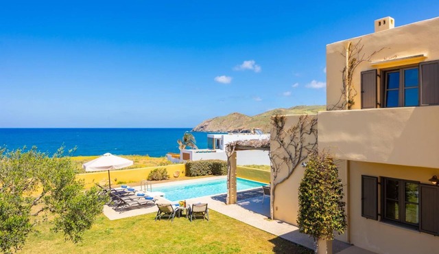 Villa Almira - Three Bedroom Villa, Sleeps 6 in Panormos